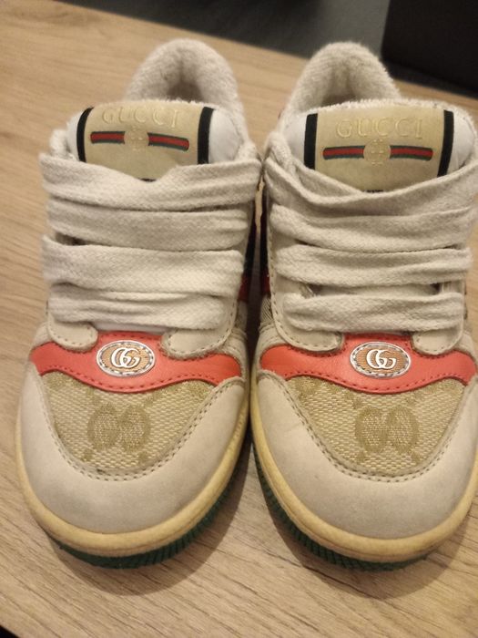 Sapatilhas tamanho 24