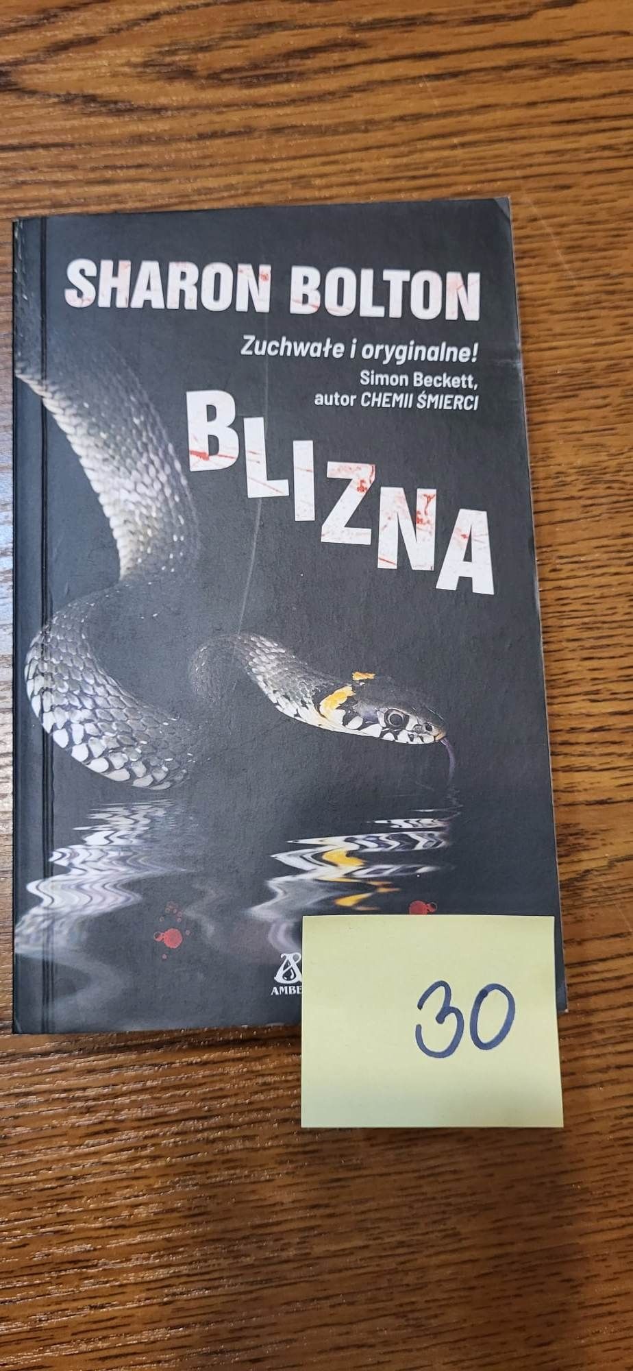 Książka tytułu "Blizna"