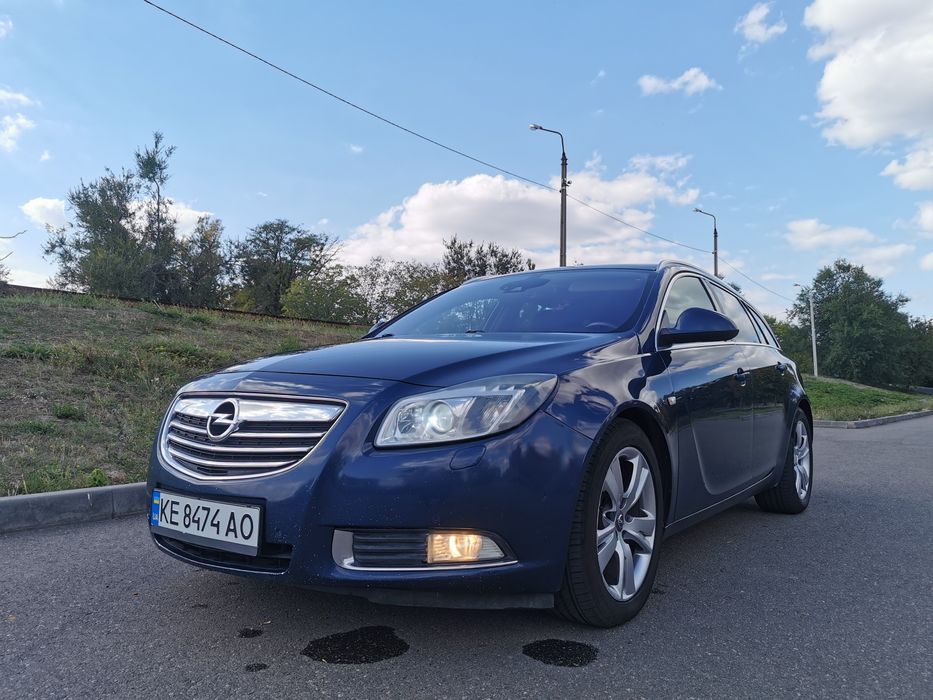 Продаю Opel Insignia