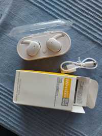 słuchawki bezprzewodowe biale