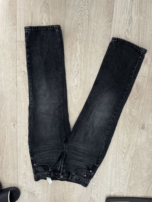 szerokie spodnie jeansy D96 D98 stradivarius czarne tiktok viral