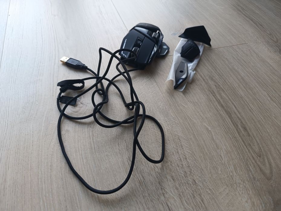 Mysz Mad Catz RAT 8+ 

Mad Catz R.A.T. 8+ (Czarna)