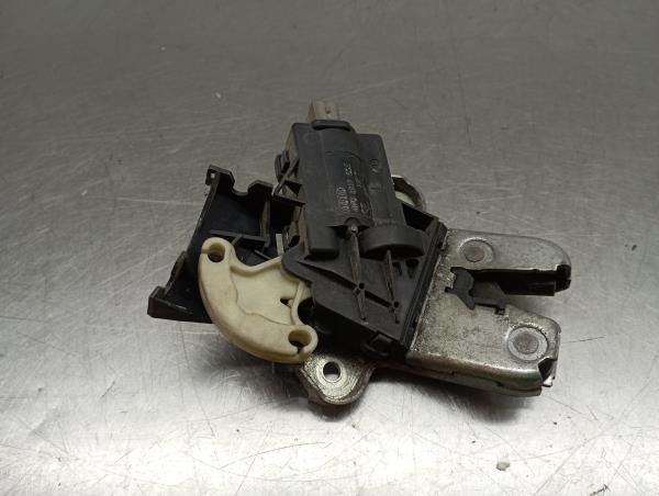 Fechadura / fecho da mala AUDI A4 (8EC, B7)