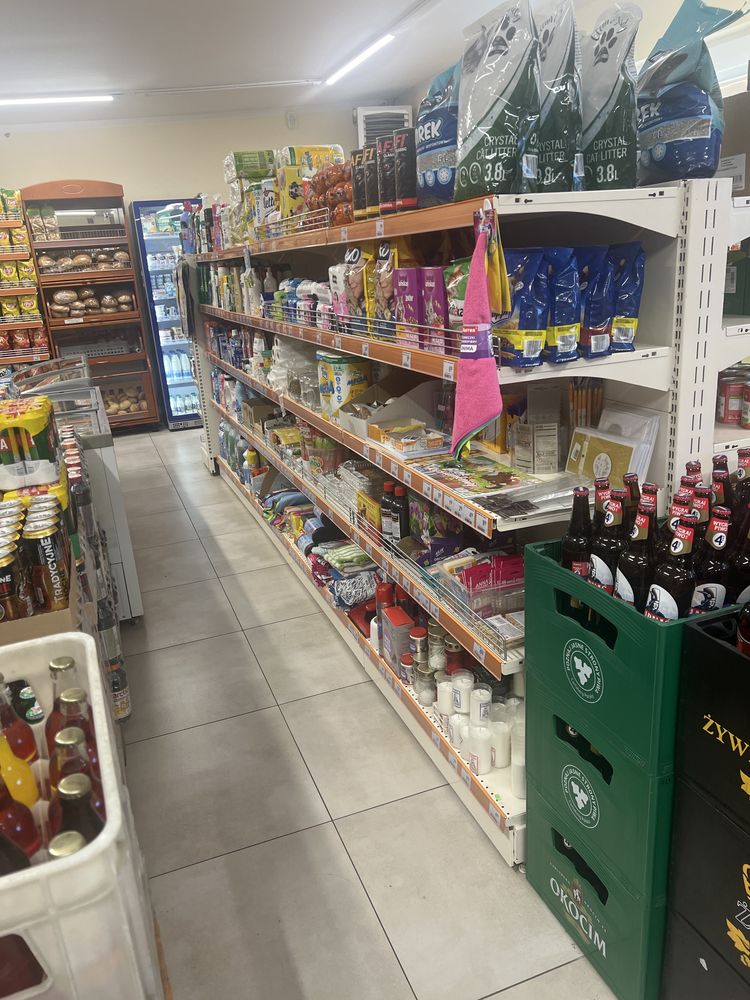 Wyposażenie sklepu , regały
