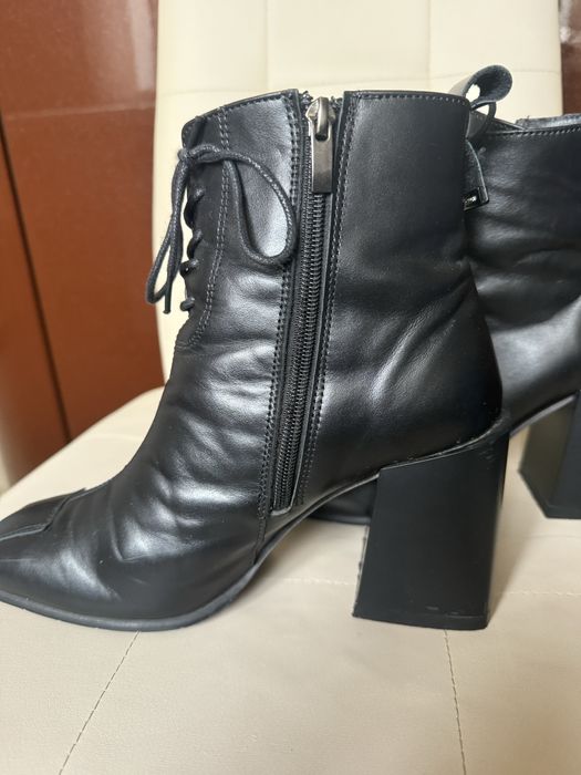 Ботинки кожаные  на флисе женские