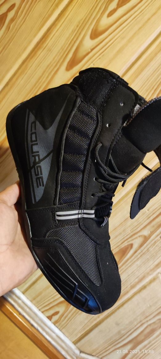 Sprzedam buty na motor