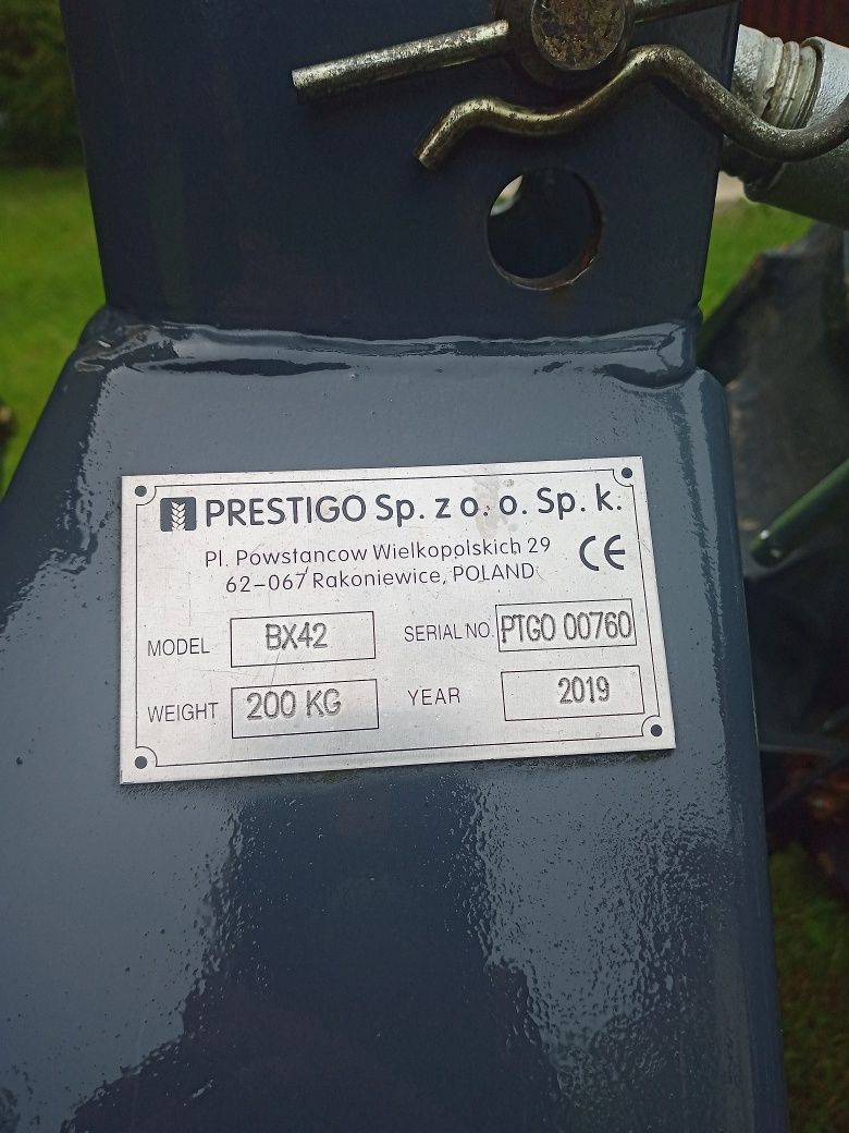 Rębak do gałęzi Tarczowy BX42 4 noże Rozdrabniacz