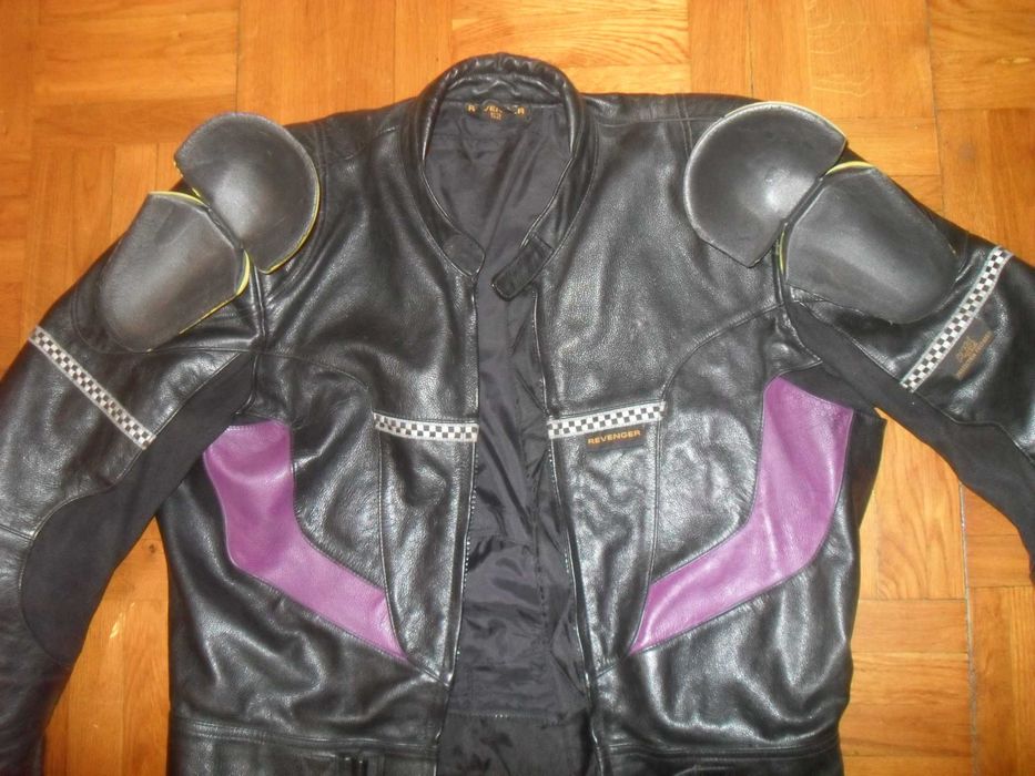 Мотокостюм кожаный REVENGER + POLO( Германия ) , размер M-L( 50-52 )