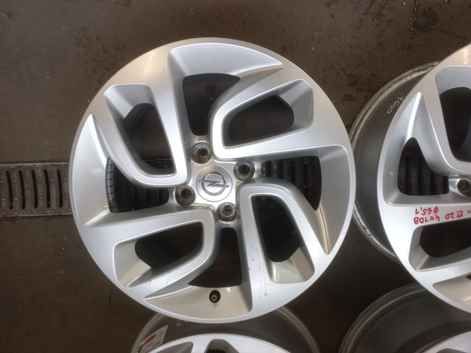 Felgi aluminiowe 16" 4x108 Opel Crossland