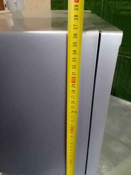 Мікрохвильова піч SHARP