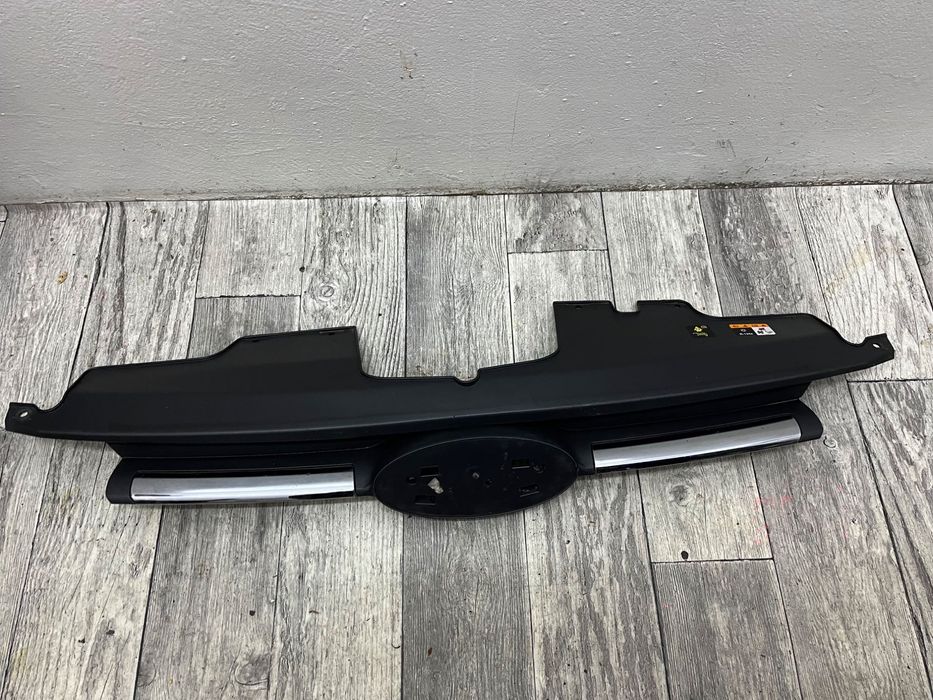 Atrapa środkowa grill FORD TRANSIT CUSTOM 2016 R.