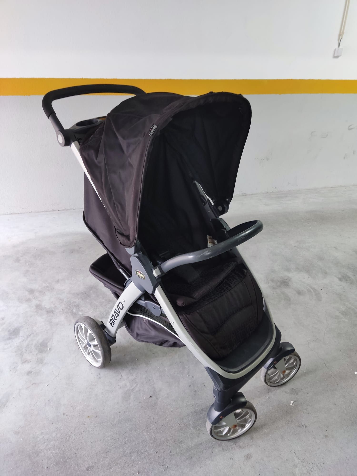 Carrinho bébé chico bravo
