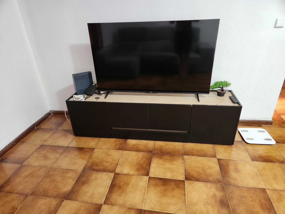 Vendo movel de tv em otimo estado