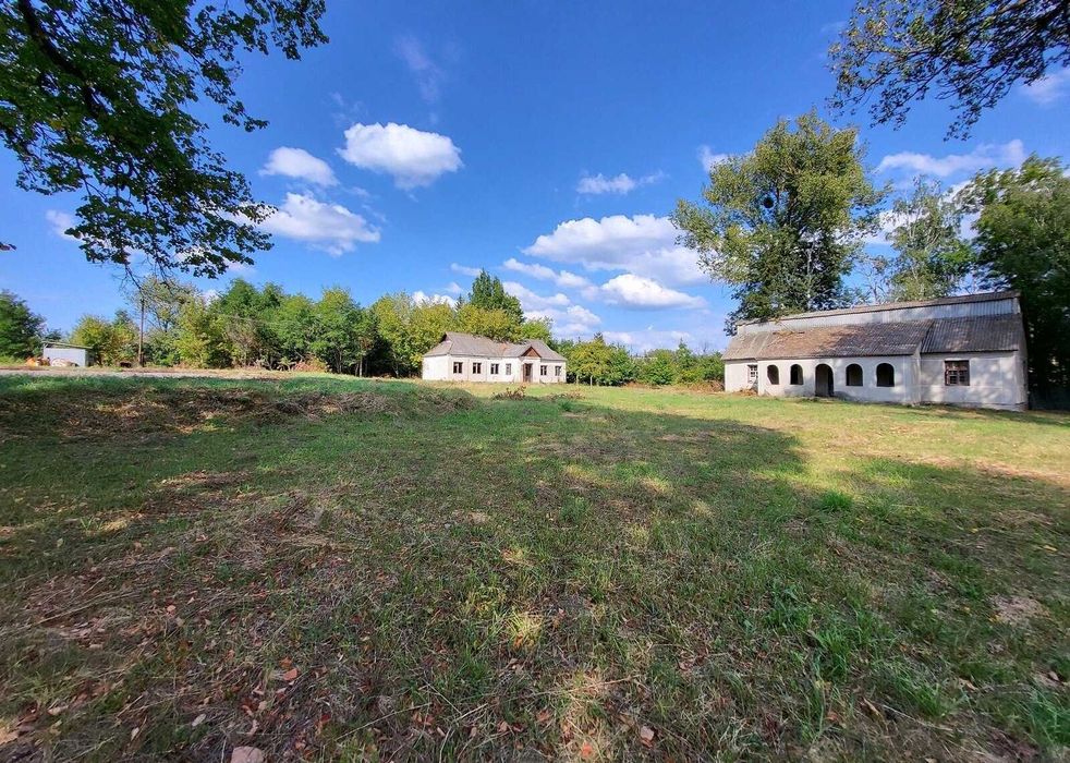 Оренда комерційного приміщення в Некрасове (Юзвин)