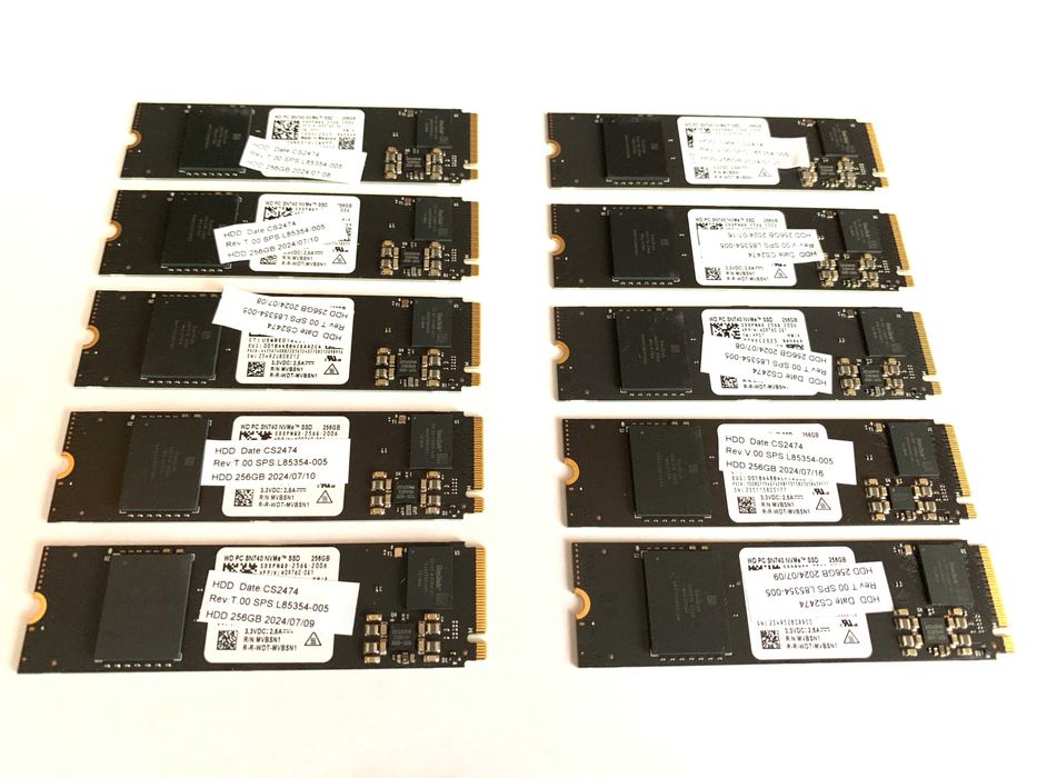 SSD диск Western Digital PC SN740 256GB NVMe (стан нового)