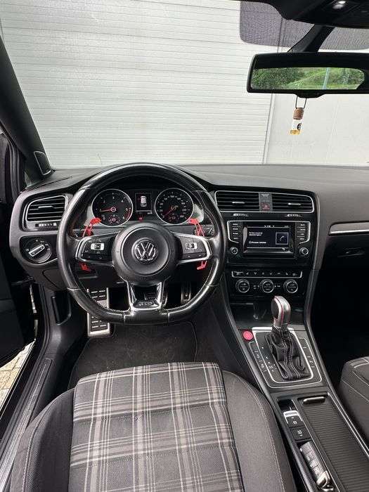 VW Golf 7 GTD DSG (Trato de crédito )
