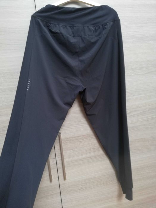 Spodnie dresowe Nike rozm. M