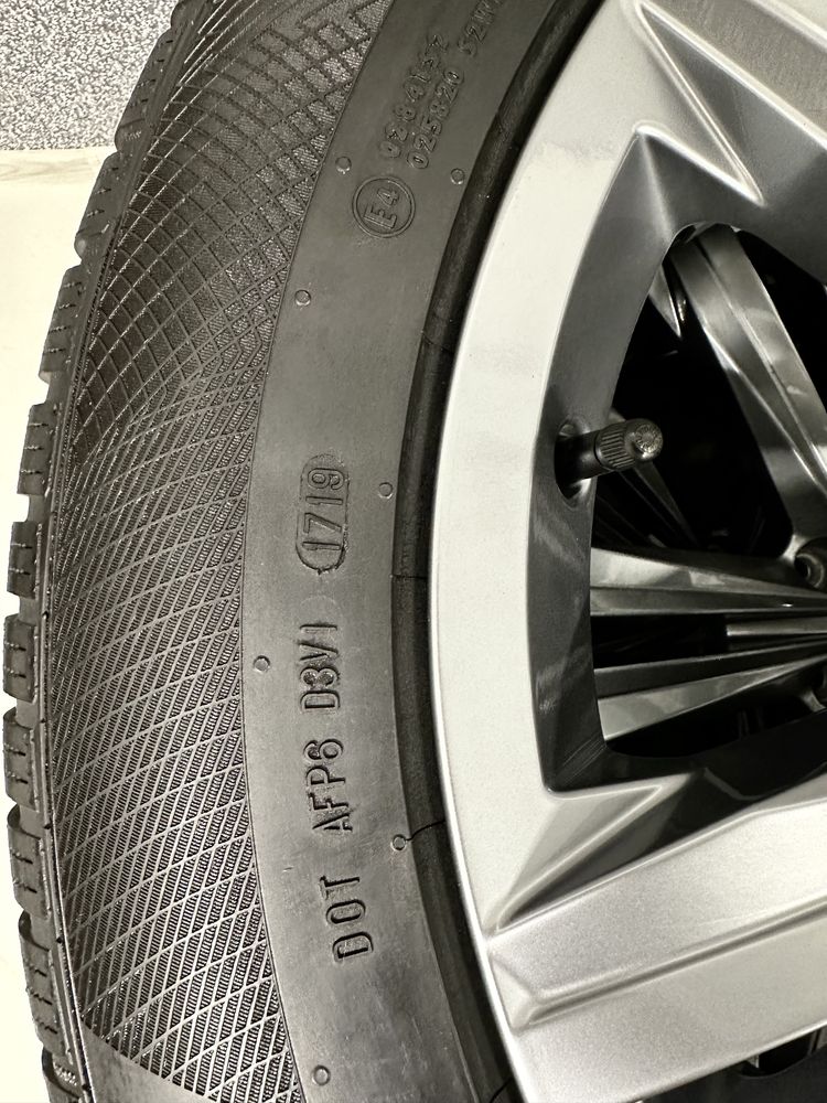 Nowe oryginalne koła zimowe alufelgi 19 VW Touareg II