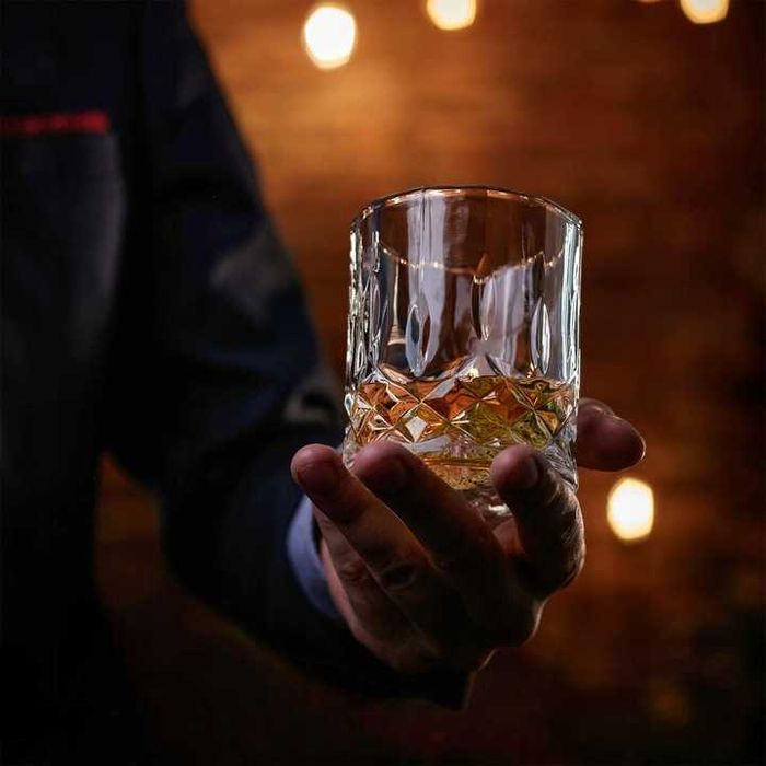 Zestaw Prezentowy do Whisky 2 Kryształowe Szklanki Kamienie do Whisky