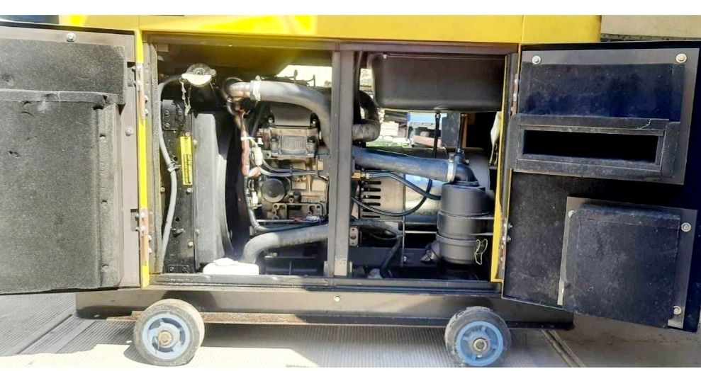 Дизельний генератор KIPOR KDA12STAO3