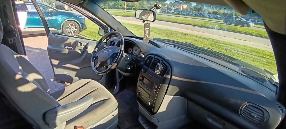 Chrysler Voyager