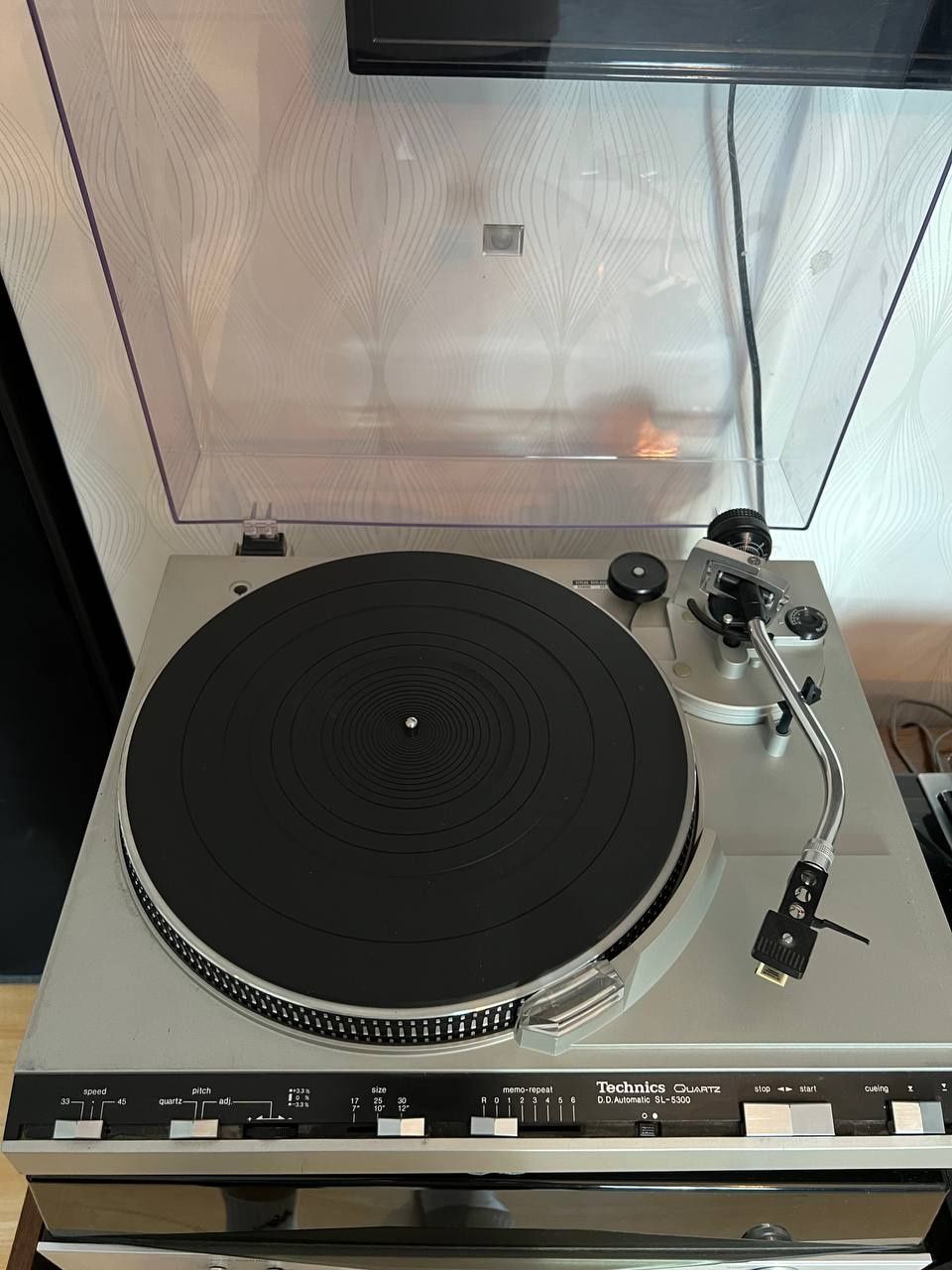 Technics sl 5300 quartz direct drive