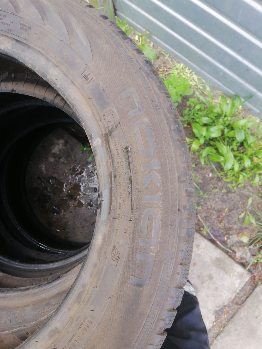 Nokian 175/65 R15 1 колесо зима