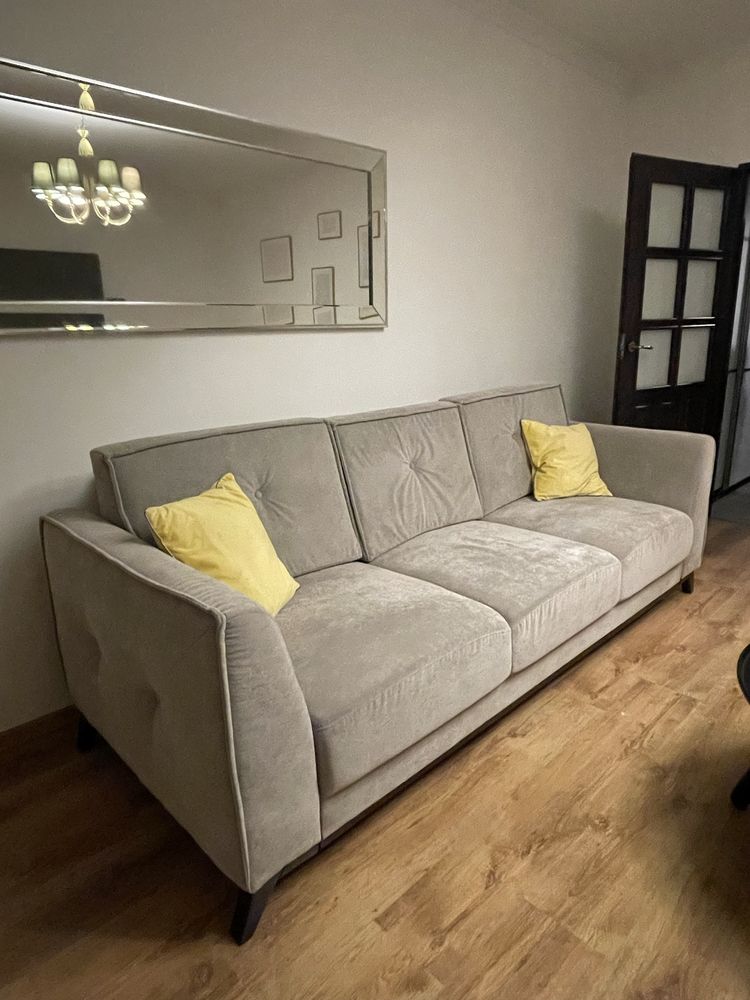 Rozkladana sofa 2,4m x 1m stan jak nowa