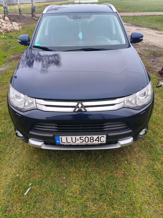 Mitsubishi Outlander 3