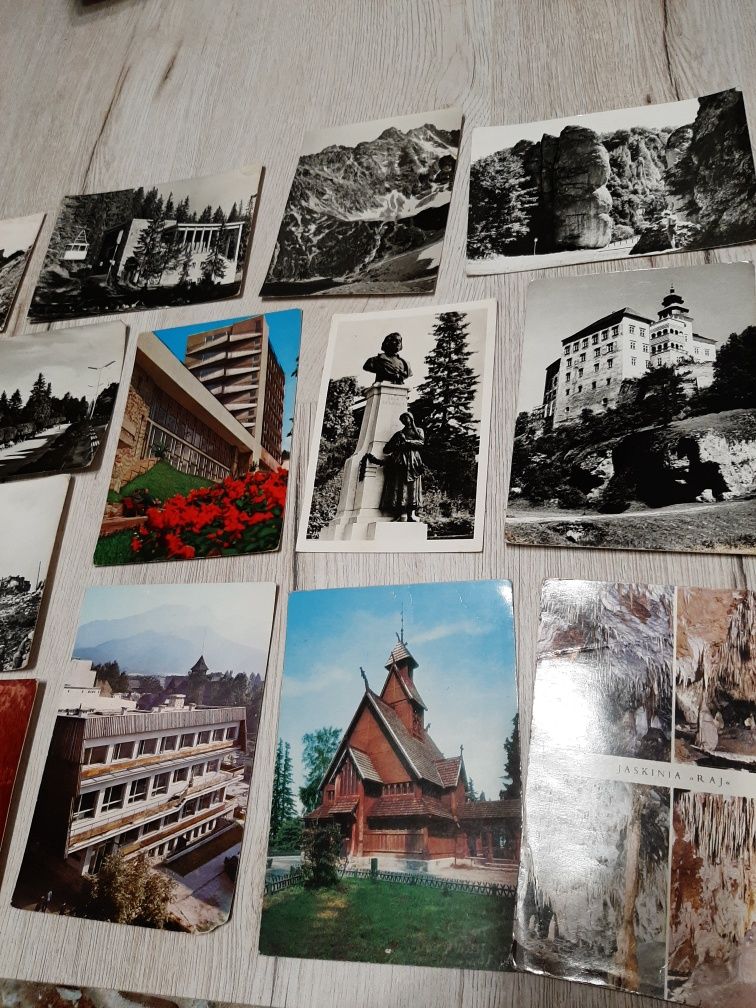 Zestaw starych pocztówek z miejscami w górach.