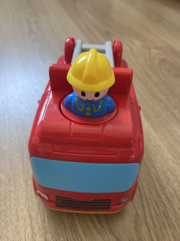 Carro bombeiros de brincar