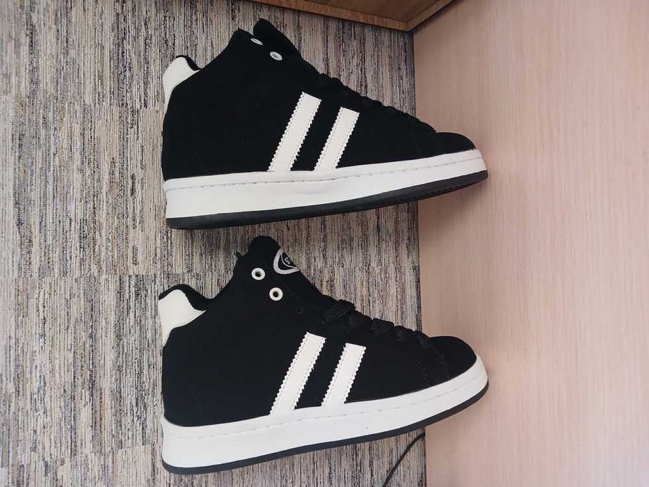 Вау!Крутезні кросівки/хайтопи.Натуральна замша!Зима!