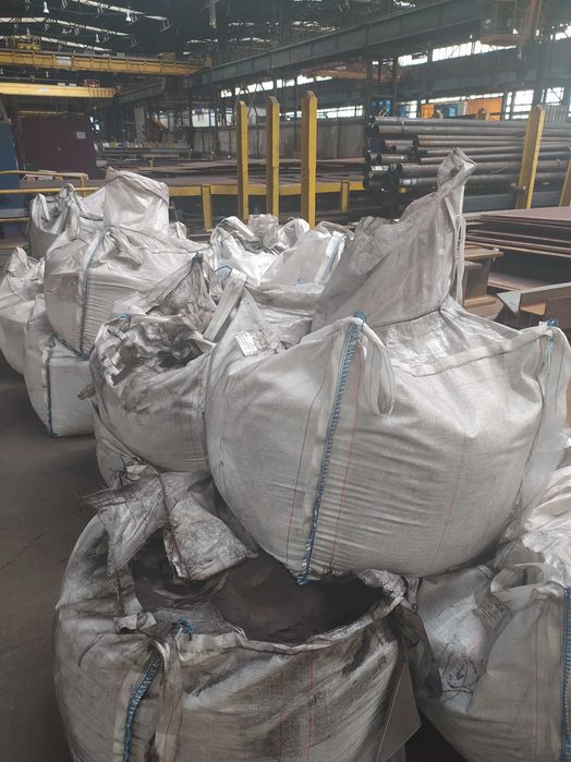 Złom pył żelaza i stopów w workach Big Bag – 20 ton, kod 12 01 02
