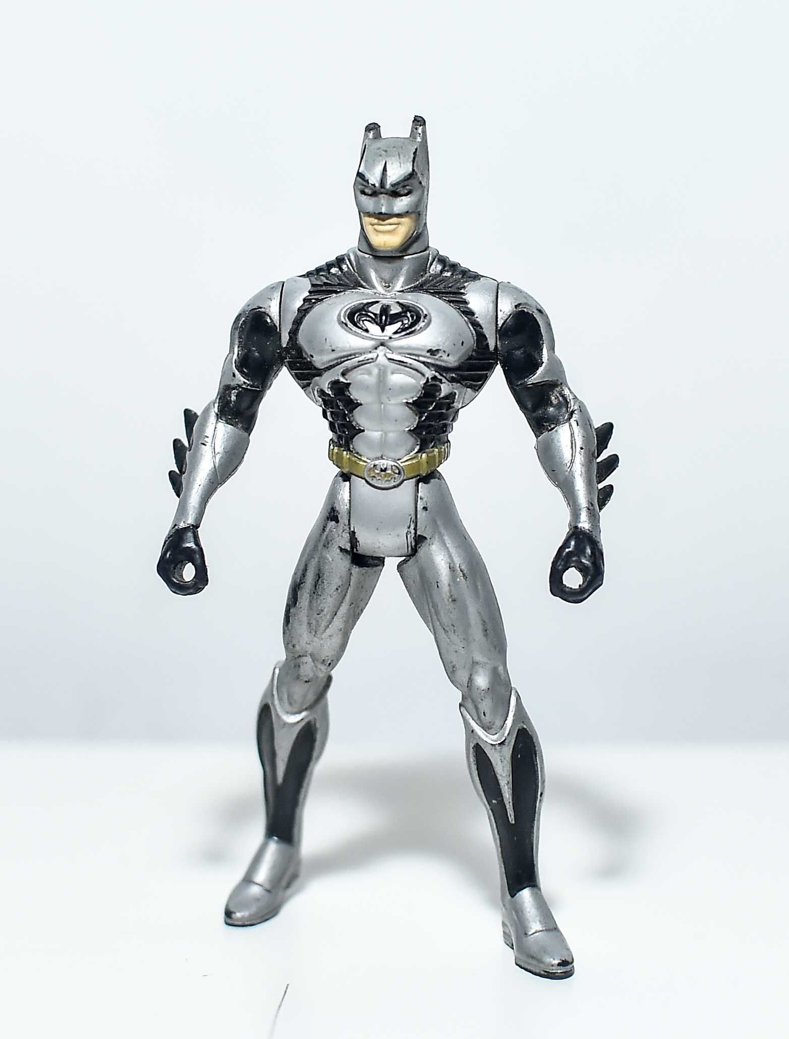1997 DC Comics Blast-Wing 5” Batman Action Figure Silver & Black