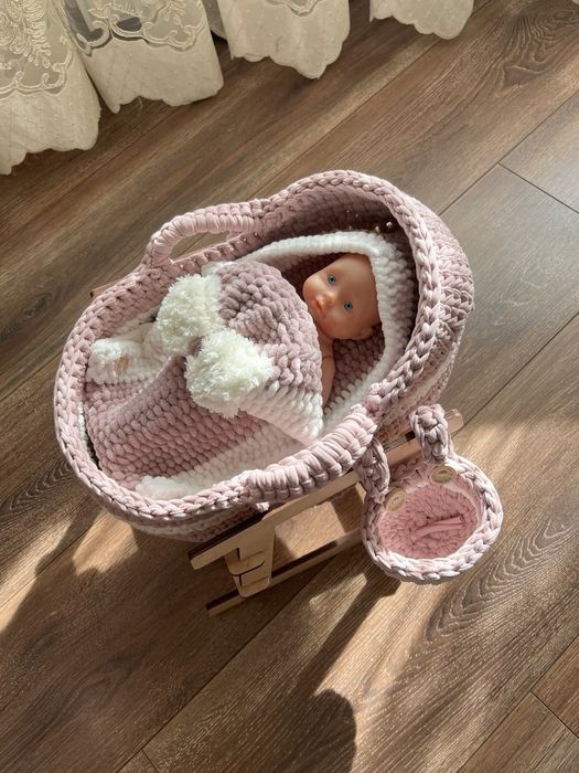 В'язана люлька ручної роботи