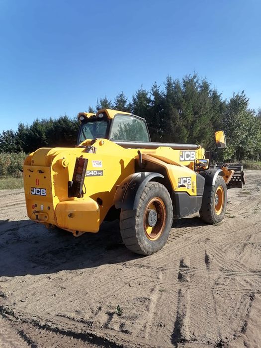Ładowarka teleskopowa JCB 540-140