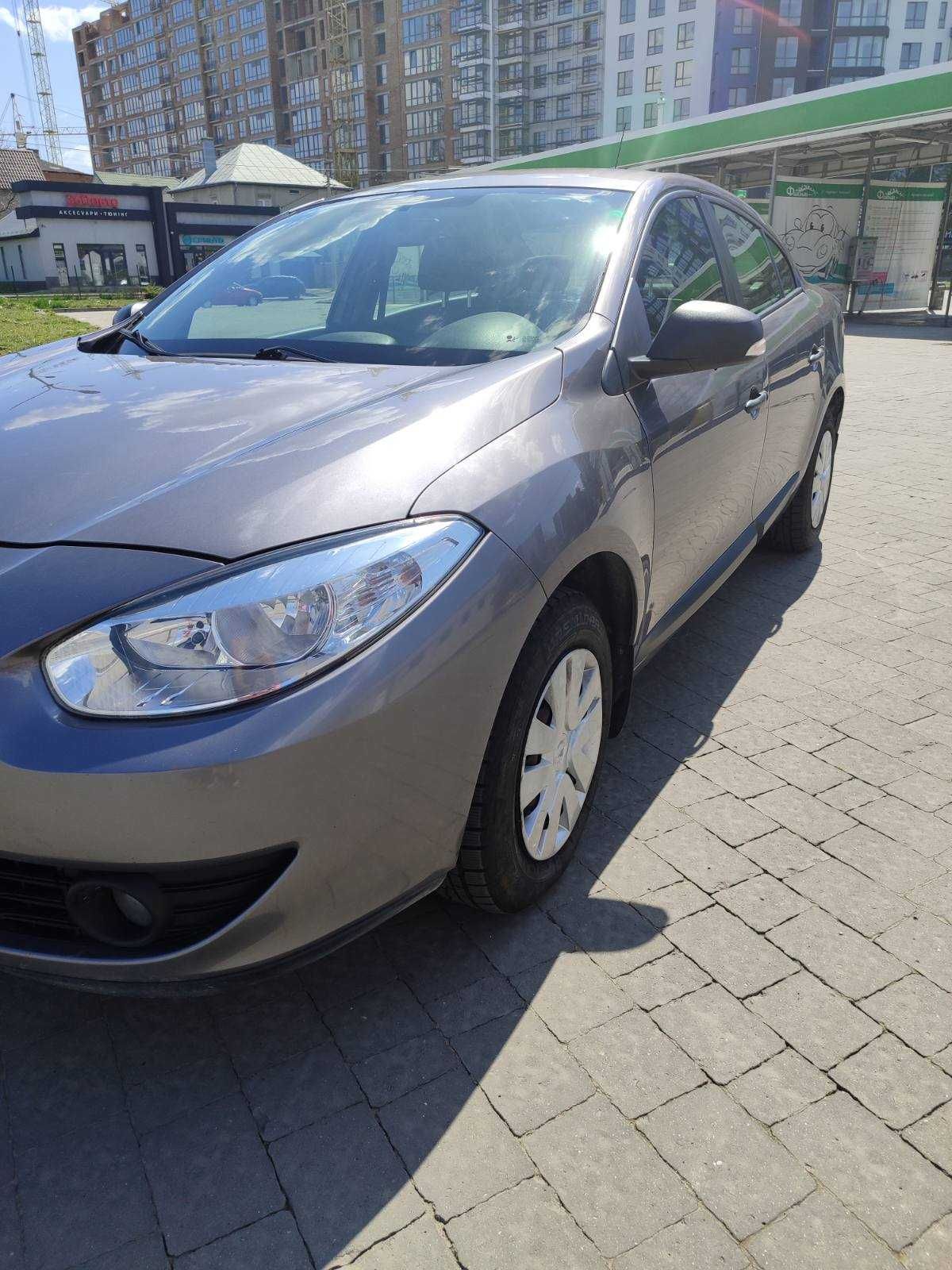 Renault Fluence 2012  I покоління • 1.6 MT (110 к.с.) • Base