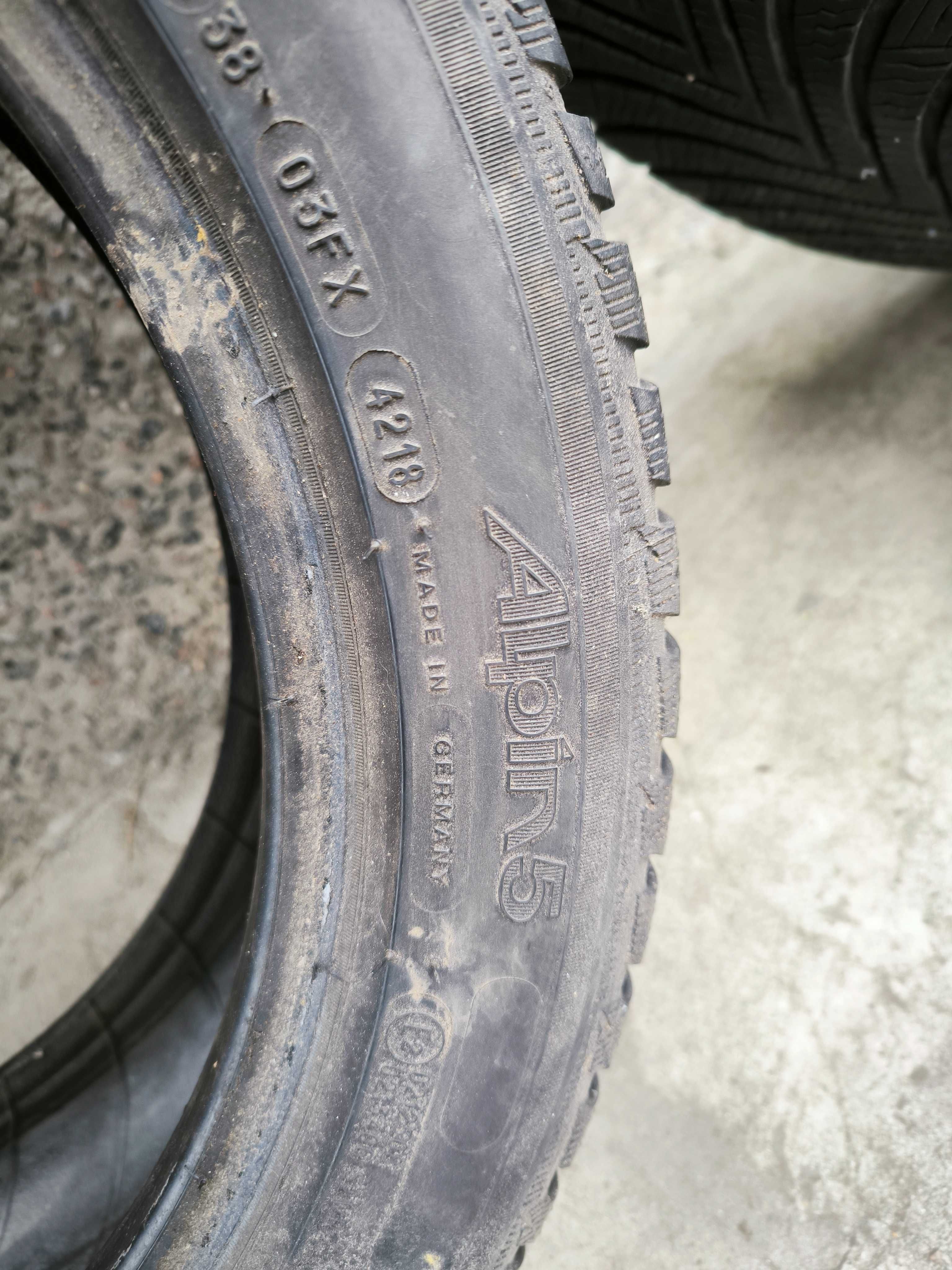 Зимние Б/У шины Michelin Alpin 5 215/50 R17