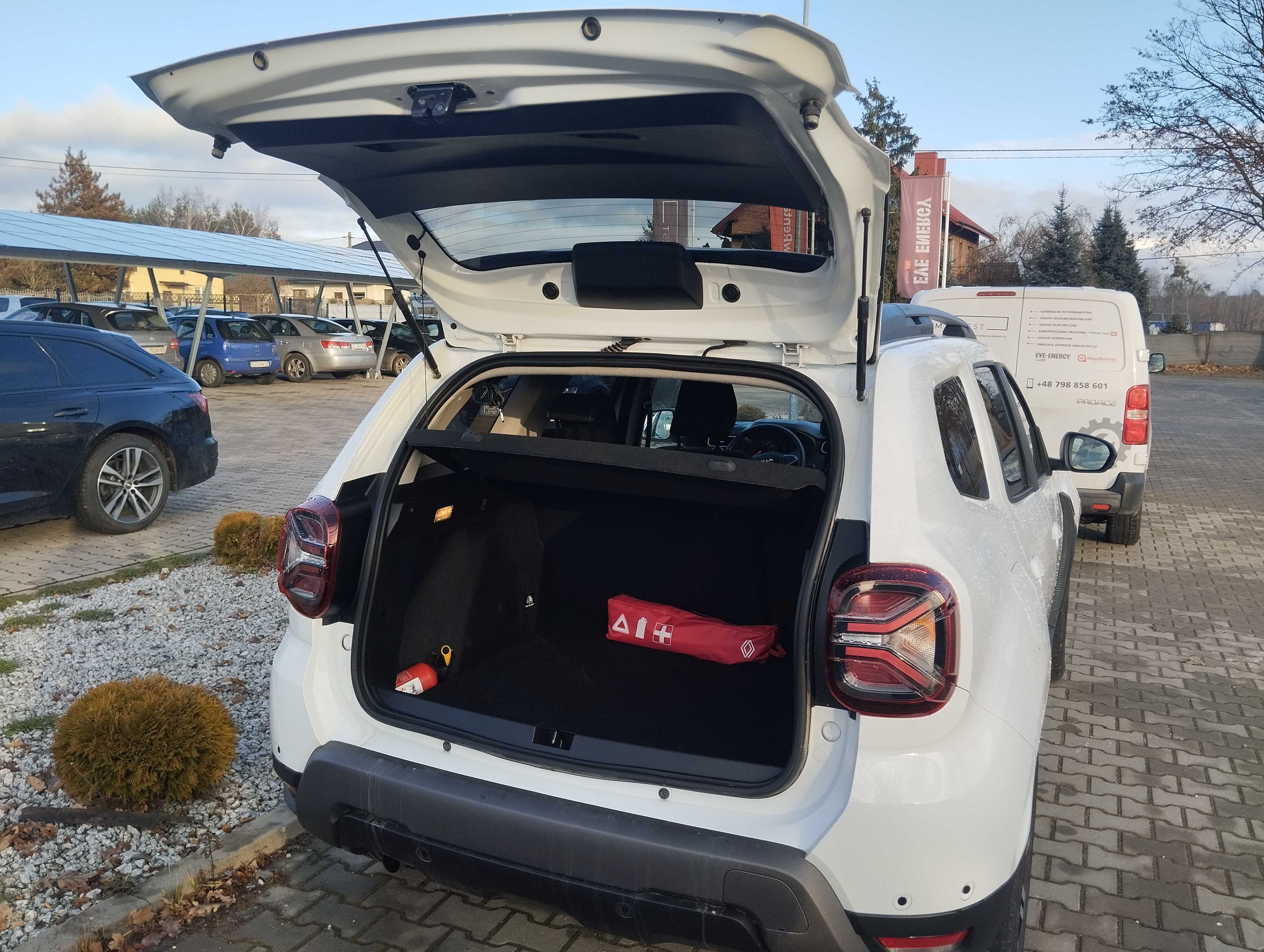 Dacia Duster dla Twojej firmy - wynajem długoterminowy - wypożyczalnia