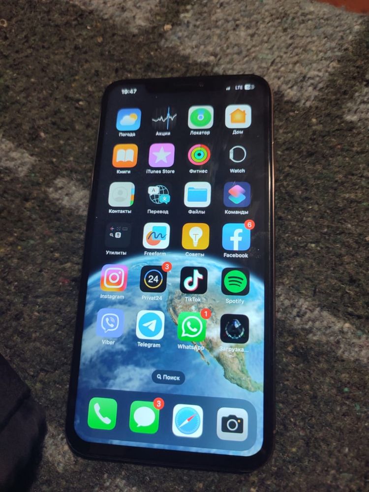 iPhone xs max 64