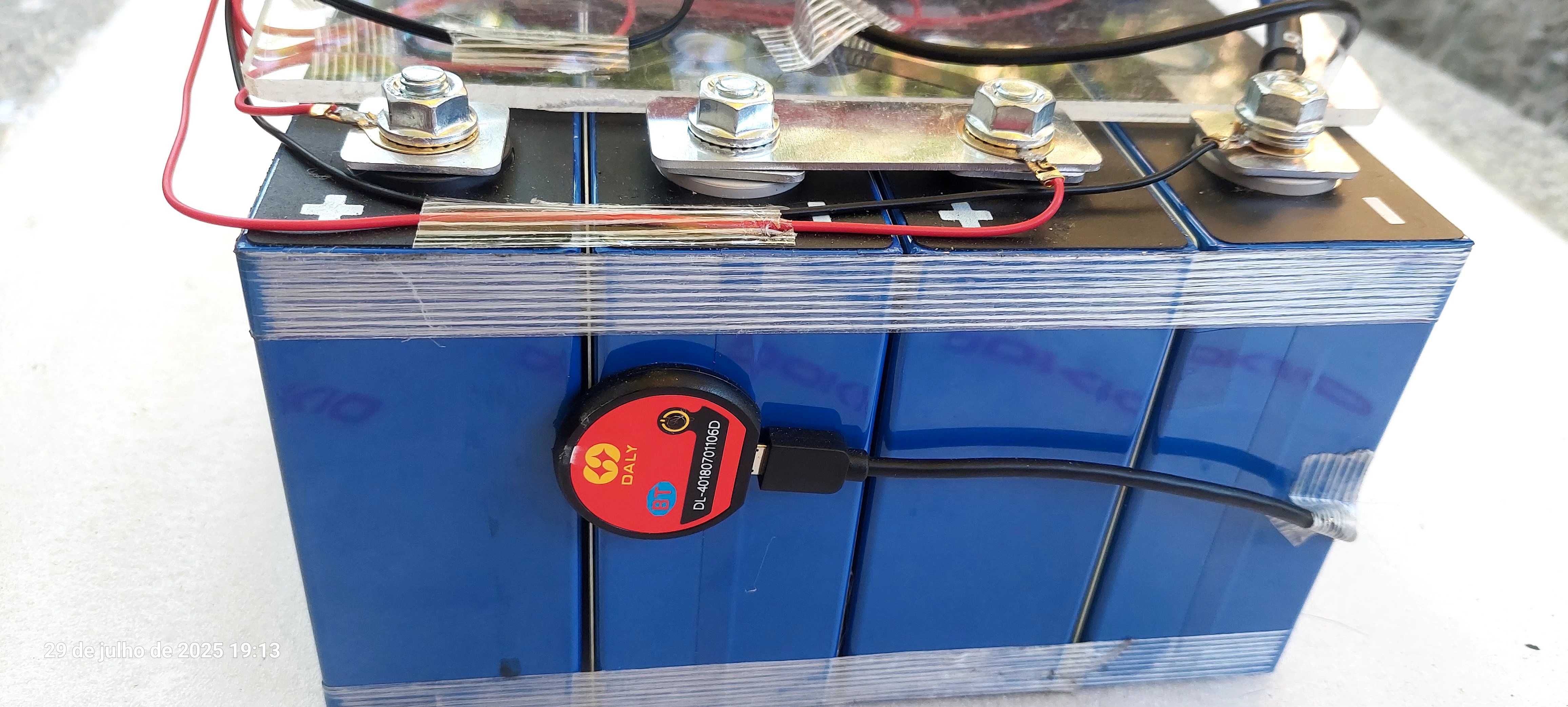 Bateria lifepo4 nova