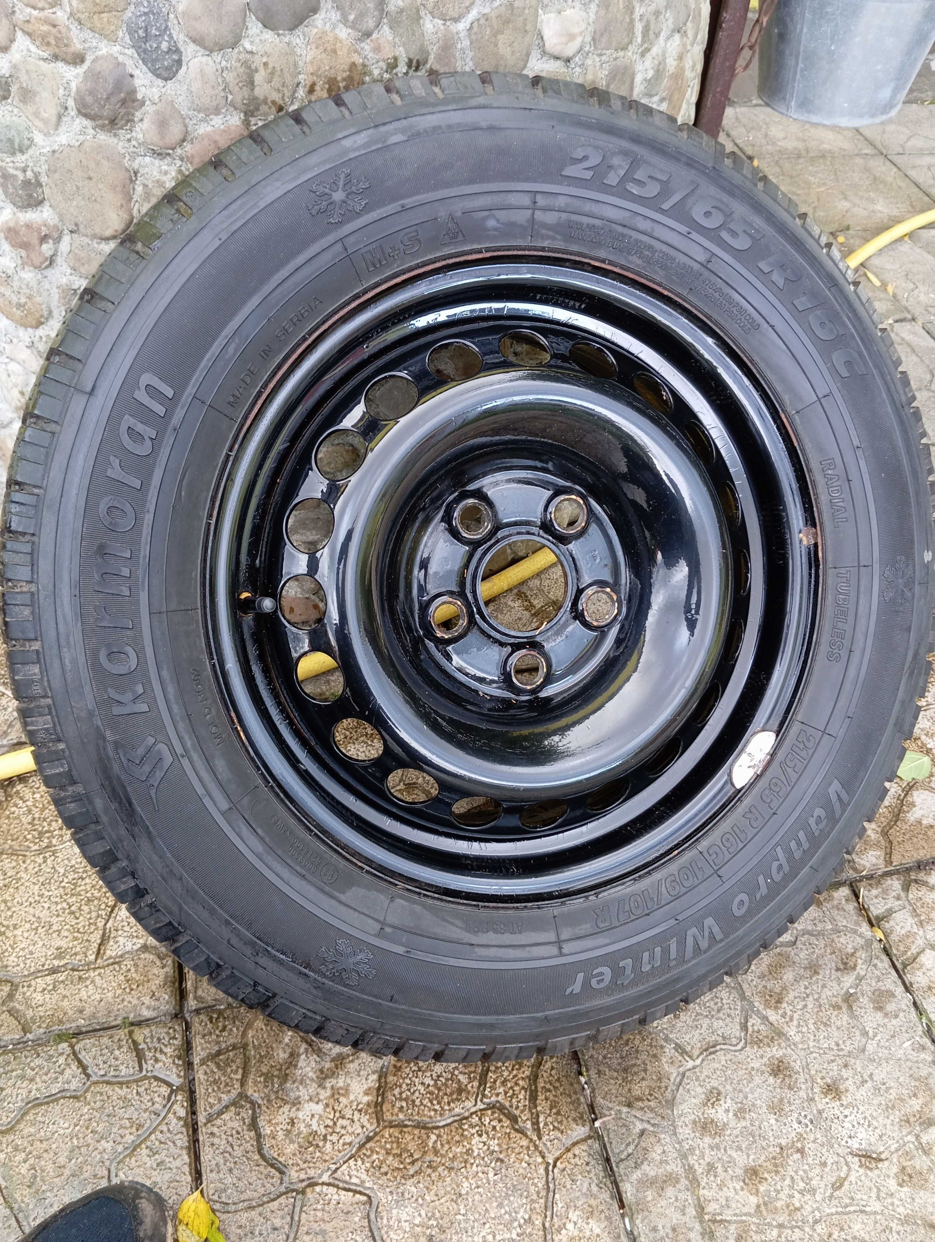 Колеса з дисками на WV t5 фірми kormoran 215/65 R16c