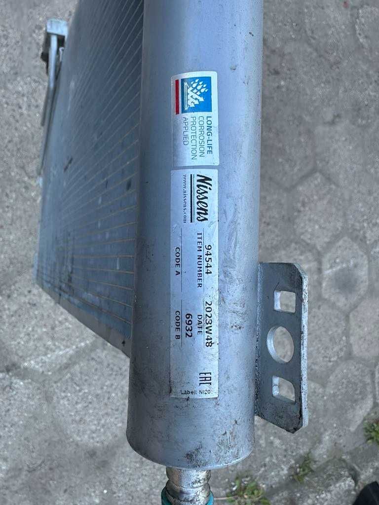 Sprężarka klimatyzacji plus chłodnica  C180 w pelni sprawna