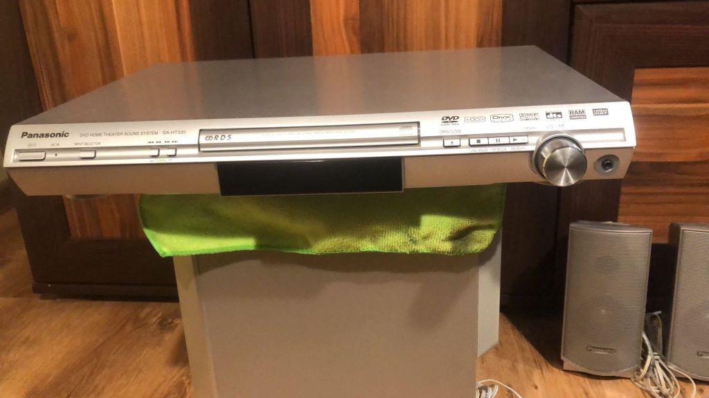 Kino Domowe Panasonic SA-HT 335