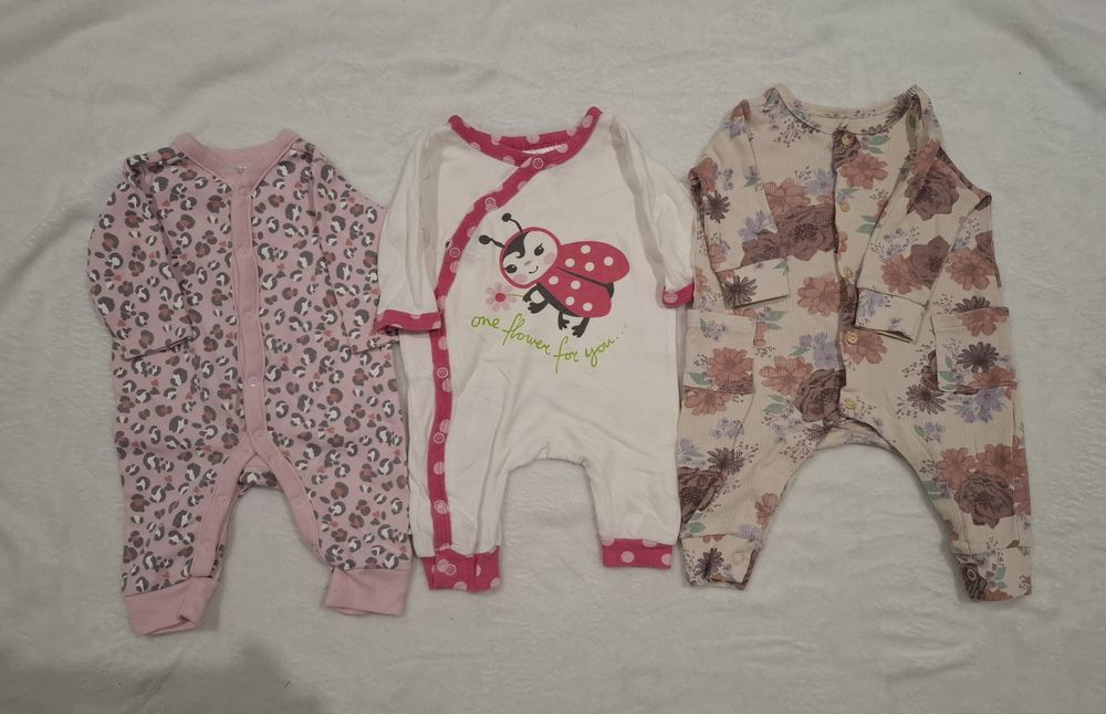 Śpioszki pajace dziewczynka