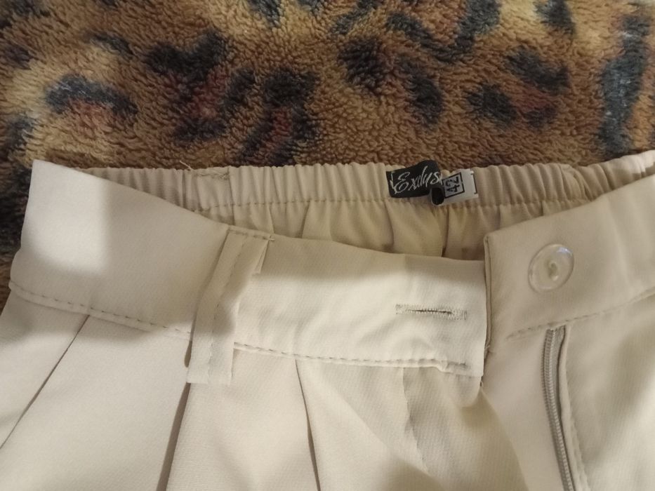 Брюки клеш жіночі .