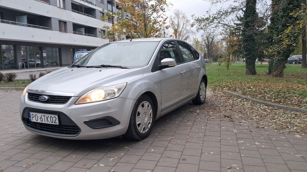 Ford Focus mk2 lift 2008 5 drzwi 1.6 diesel hak klimatyzacja opony zim
