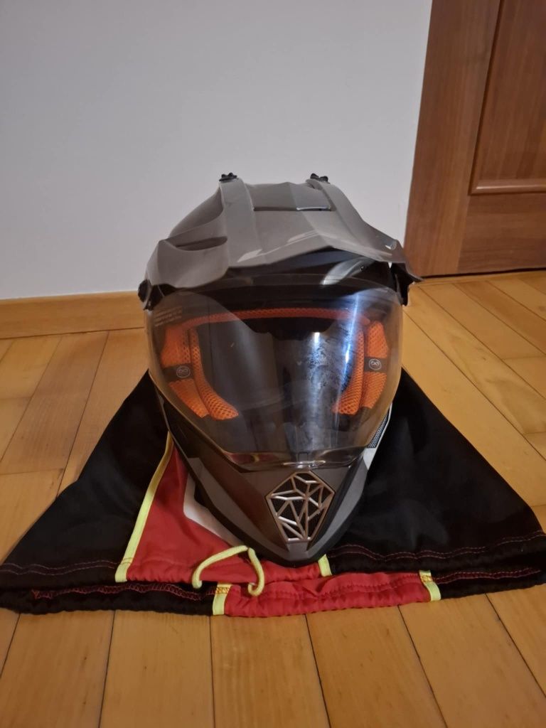 Kask motocyklowy LS 2