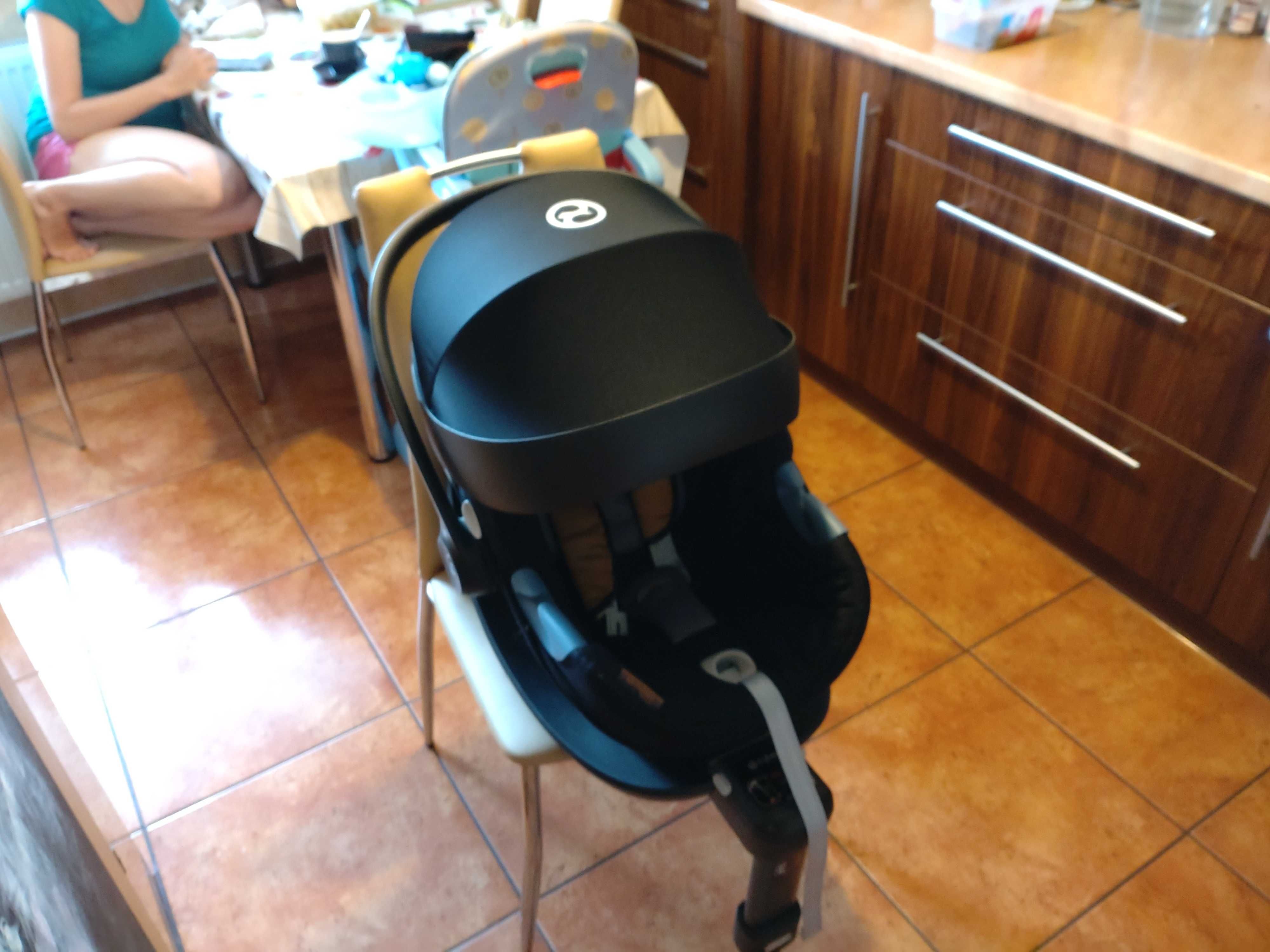 Fotelik Cybex Aton M i-size 0-13kg baza Cybex M