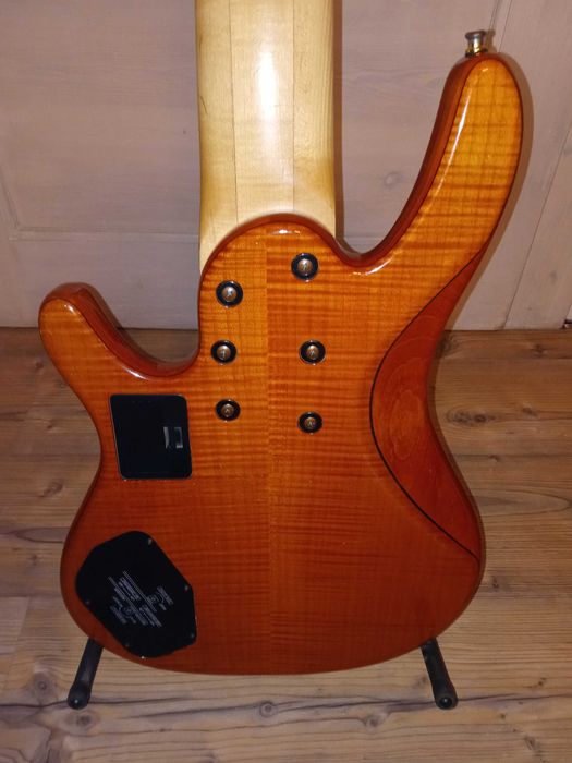 YAMAHA TRB JP gitara basowa 9000 pln do 17 go